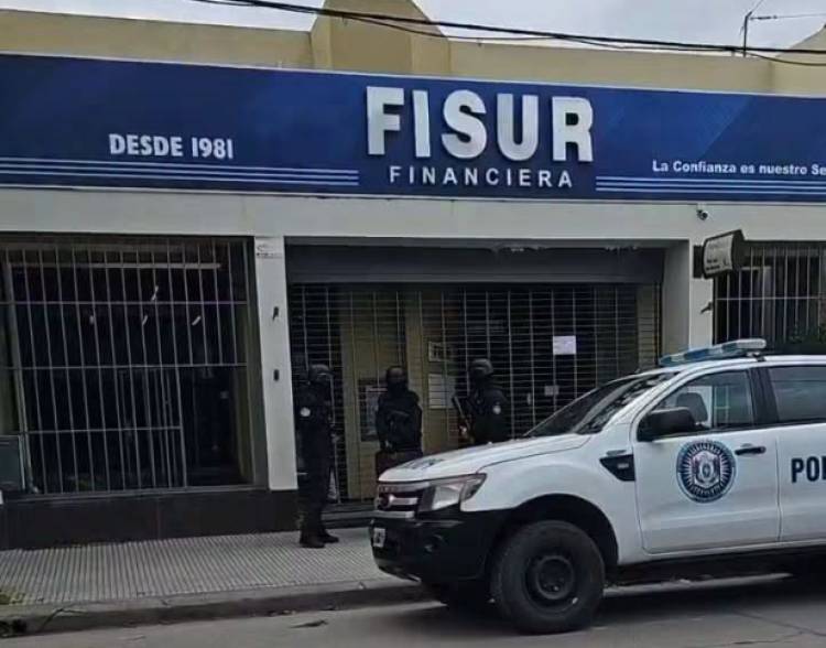 Allanamientos en Fisur: casi 50 damnificados y reclamos por 200 mil dólares y $450 millones