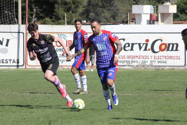 Liga del Sur: A Rosario se le escapó la victoria sobre el final y empató ante Tiro Federal