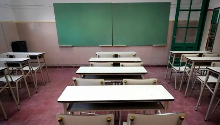 La FEB rechazó la oferta salarial de la Provincia y anunció un paro docente para el jueves